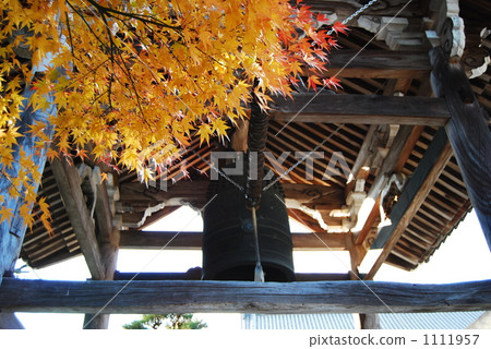 Autumn leaves and bells 1111957