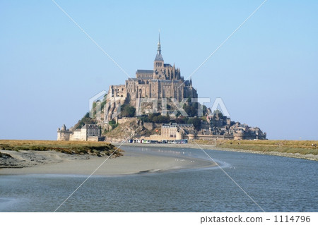 Mont-Saint-Michel on a Sunny Day, World Heritage Site, France Mont-Saint-Michel on a Sunny Day, World Heritage Site, France 1114796