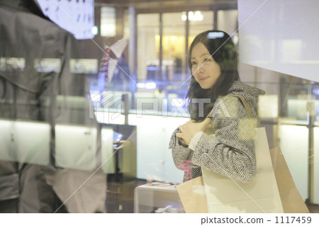 年輕女子 年輕女性 少女 1117459