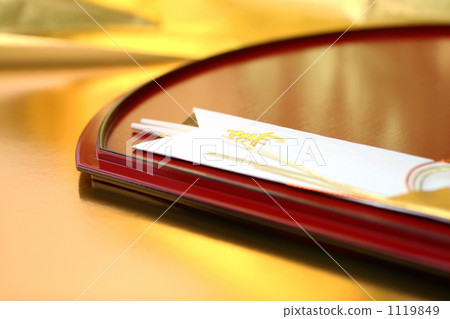 慶祝金字母筷子和硃砂托盤 1119849