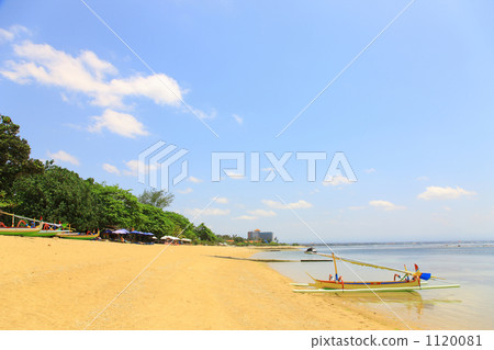 Sanur Beach 1120081