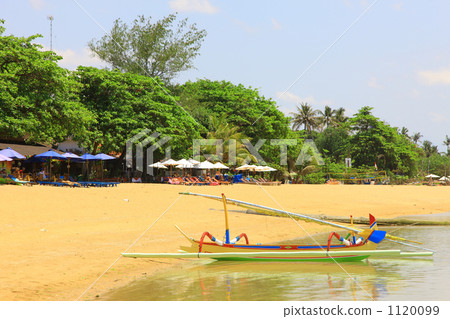 Sanur Beach 1120099