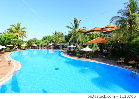 The pool 1120706