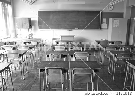 Classroom B & W - Stock Photo [1131918] - PIXTA