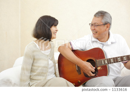 middle and old aged, senior, middle age 1133616