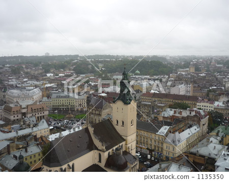 查看從利沃夫市政廳 1135350