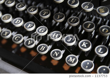 Typewriter 1137753