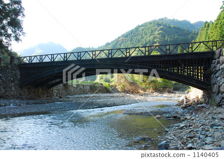 Kamiko Hata Bridge 1 1140405