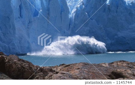 Pelito Moreno Glacier 1145744