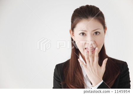 令人驚訝的OL 1145954