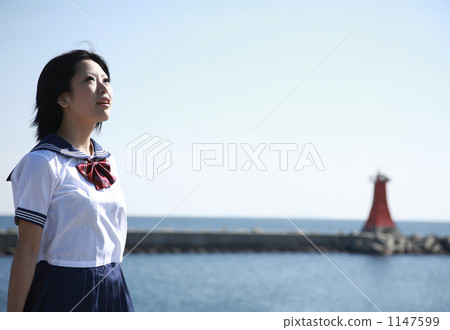 Sea, blue sky and school girls Sea, blue sky and school girls 1147599