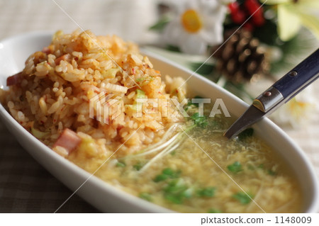 Sesame kimchi fried rice Sesame kimchi fried rice 1148009