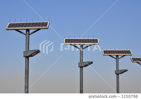 Street light with solar panel 1150798