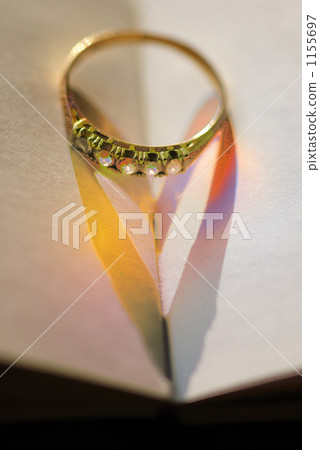 戒指創造的心臟 1155697