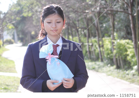 高中女生 禮物 送禮 1158751