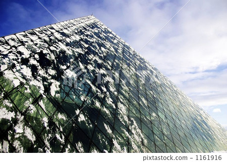 Snow and glass pyramid 1161916
