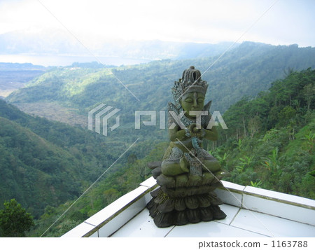 Stone statue 1163788