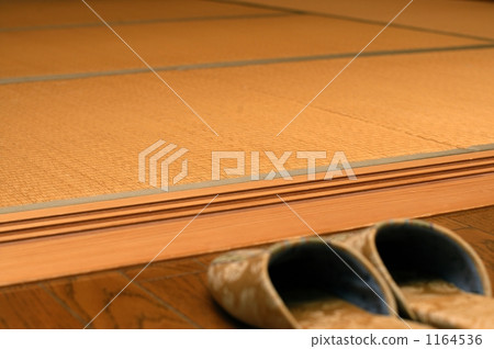 Barrier free (no step) 1164536