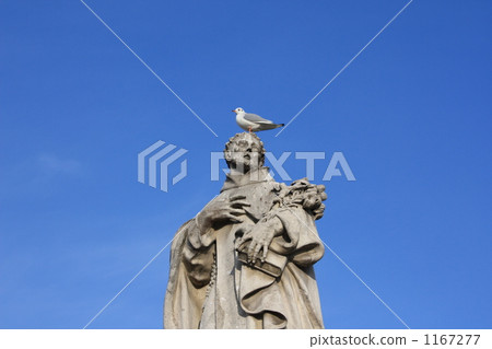 A sculpture image of Charles Bridge 1167277