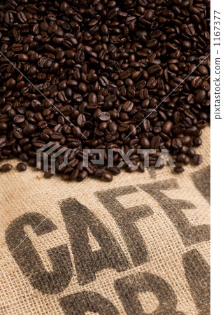 Coffee beans (Italian roast) 1167377