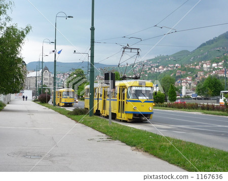 現在在薩拉熱窩 1167636