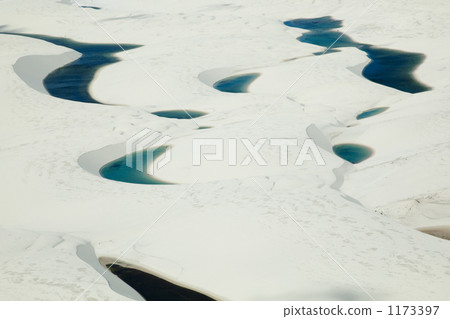 消失的湖 1173397