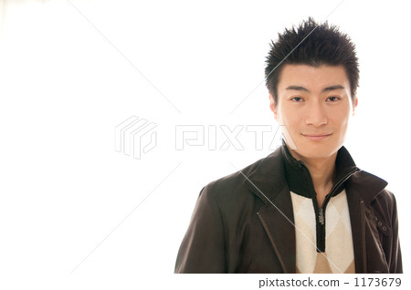 一個穿著夾克的男人 一個穿著夾克的男人 1173679