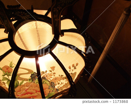 buddhist alter equipment, paper lantern, bright 1173868