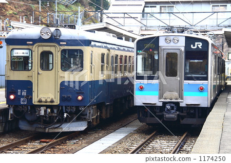 52理事長 柴油列車 蒸汽火車 1174250