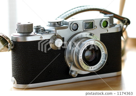 Barnac Leica Barnac Leica 1174363