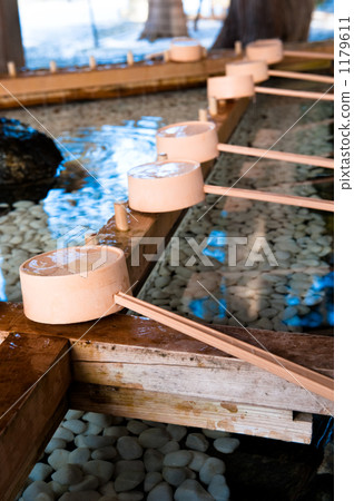 Winter handwater 1179611