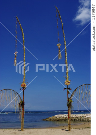在沙努爾,巴厘島的海灘 在沙努爾,巴厘島的海灘 1179947