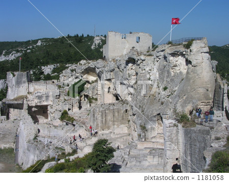 Le Board Provence Castle Le Board Provence Castle 1181058