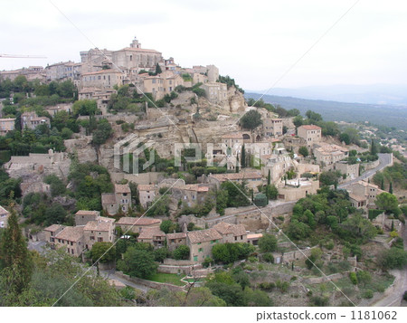 普羅旺斯的天際線城堡戈多 1181062