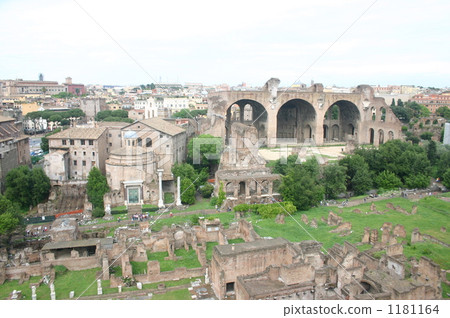 Roman Forum 1181164