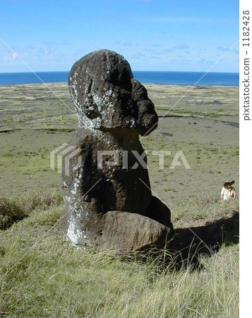 World Heritage Site Chile Easter Island Rano Lalak Turituri Moai 1182428