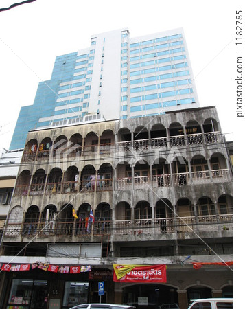 New and old buildings in Thailand 1182785