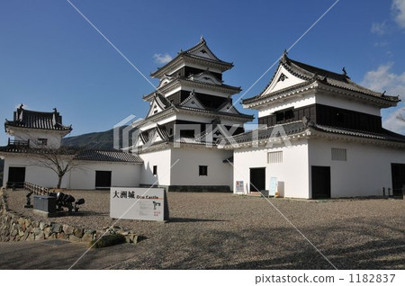 Japan 100 Osu castle castle tower 1182837