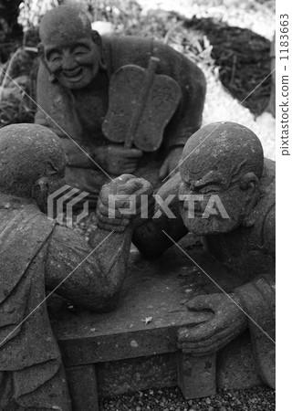 arm wrestling, arm-wrestling, stone buddha 1183663