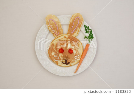 Rabbit pancakes 1183823