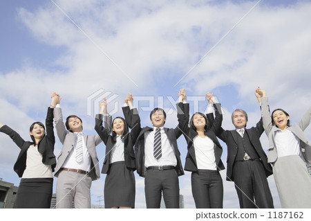 a businesswoman, ol, large number of people 1187162
