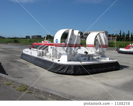 Hovercraft connecting Oita City and Oita Airport Hovercraft connecting Oita City and Oita Airport 1188258