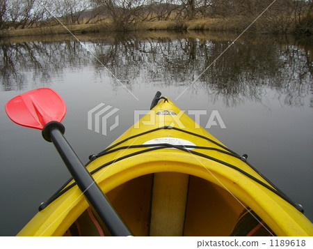 going downstream, outdoor sports, an oar 1189618