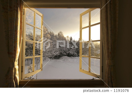 Open the window 1191076