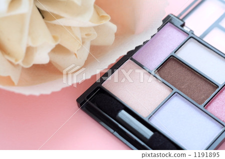 cosmetics, eye shadow, make-up set 1191895