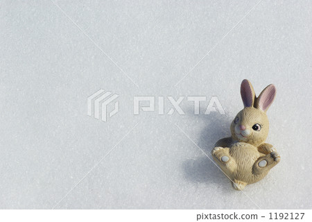 Antique rabbit Antique rabbit 1192127