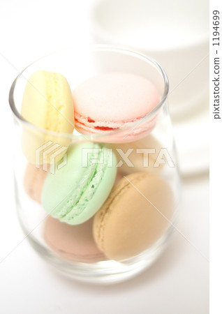 多彩的法國糕點杏仁餅。 多彩的法國糕點杏仁餅。 1194699