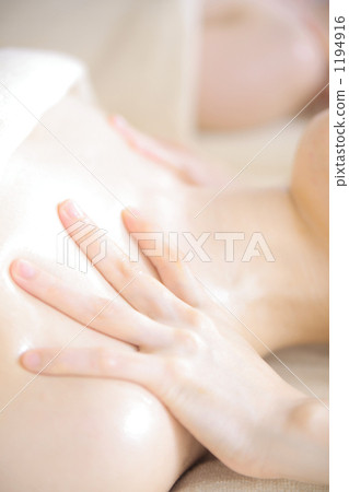 接受美學的女性 接受美學的女性 1194916