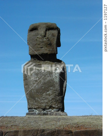 World Heritage Site Chile Easter Island Ah-Tongariki Moai World Heritage Site Chile Easter Island Ah-Tongariki Moai 1197127