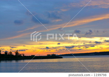 A sunset A sunset 1199798